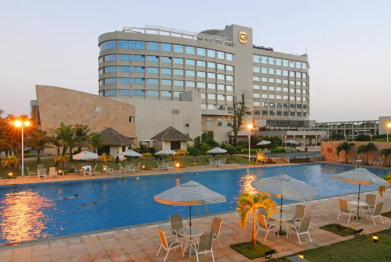 Tienyow Grand Hotel ไหโขว่ ภายนอก รูปภาพ